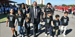 El gobernador Sáenz presidió los actos de homenaje a los héroes de Malvinas