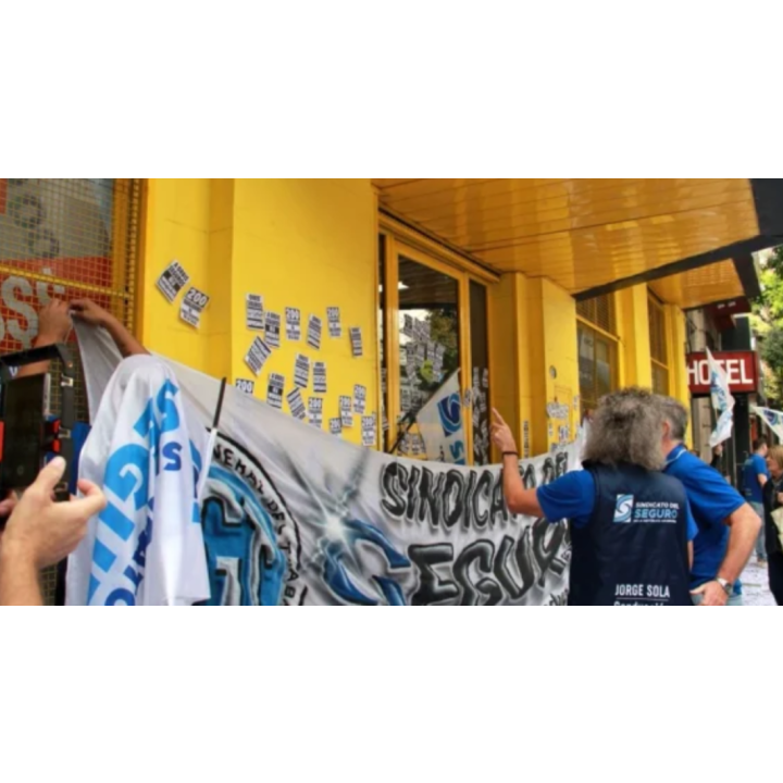 Una compañía de seguros cerró, dejó 200 empleados en la calle y 350 mil clientes en el limbo