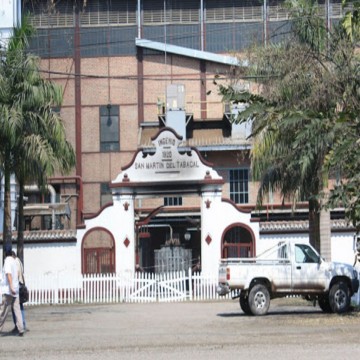 Denuncian que el ingenio Tabacal quiere cambiar horarios de trabajo para pagar menos