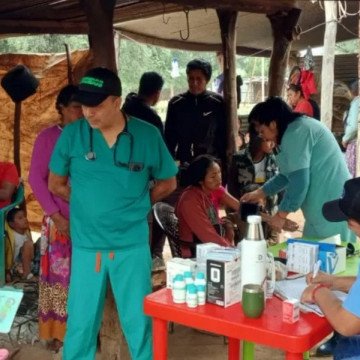 Salud refuerza la asistencia en territorio: operativos médicos en Santa Victoria Este, Rivadavia Banda Sur y La Unión