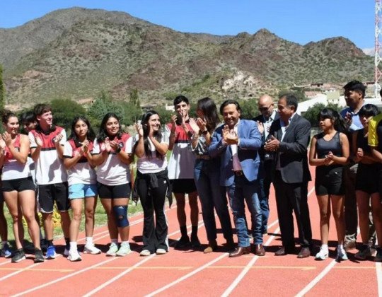 Cachi renovó su pista y se consolida como polo deportivo provincial, nacional e internacional