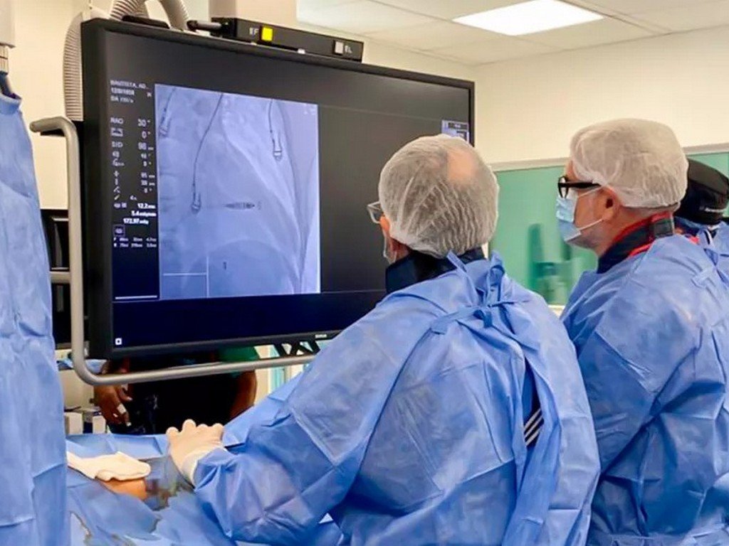 El Hospital San Bernardo realizó el primer implante de marcapasos sin cables en Salta