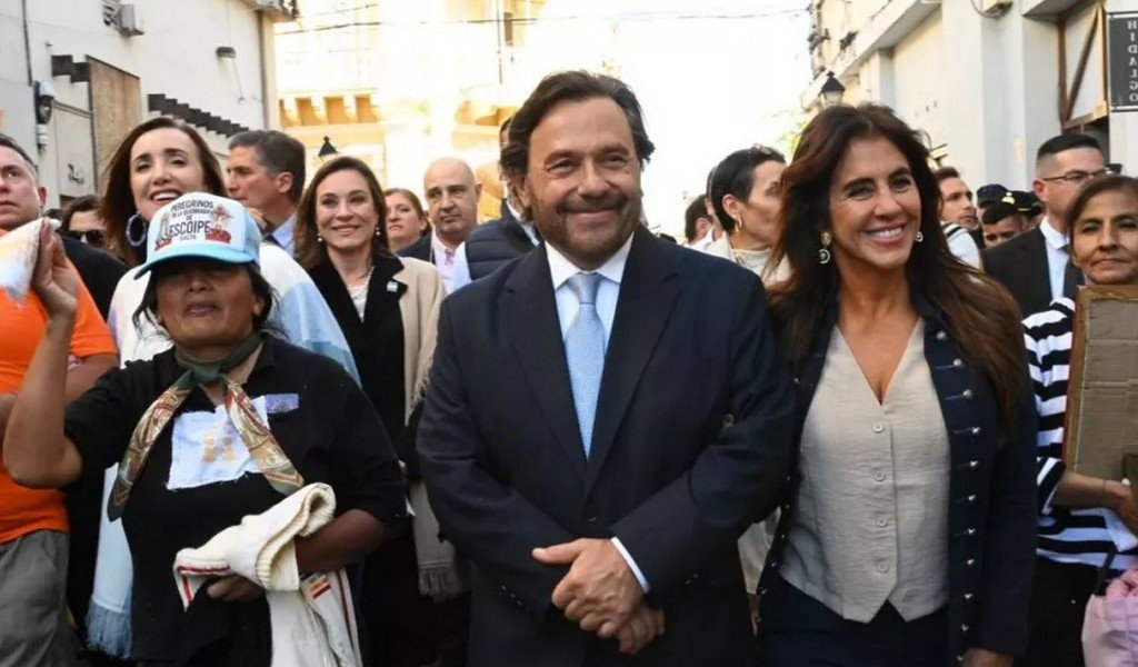 El pueblo de Salta renovó su Pacto de Fidelidad y amor con el Señor y la Virgen del Milagro