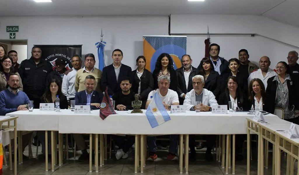 Representante de la Embajada de Canadá visitó Salta por un proyecto de resiliencia climática en la Quebrada del Toro