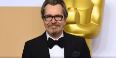 Gary Oldman fue nombrado caballero de la Corona Británica