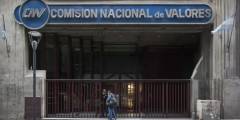 Milei habilitó la creación de fondos de inversión para despidos. Chau indemnización
