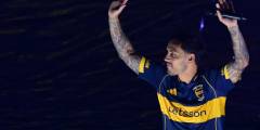 El reencuentro de Paredes con el hincha de Boca en una Bombonera repleta