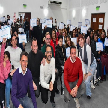 Escuela de Manejo Municipal: Se realizó la quinta entrega de certificados