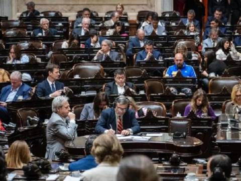 Reforma laboral: se demora el debate