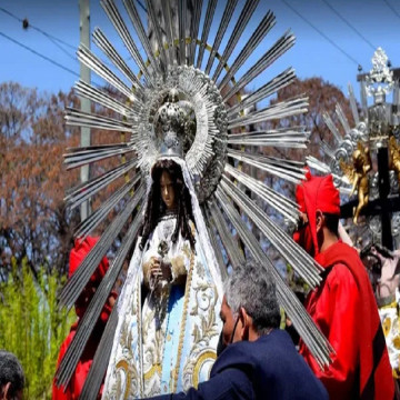 La imágenes peregrinas visitan el Concejo Deliberante