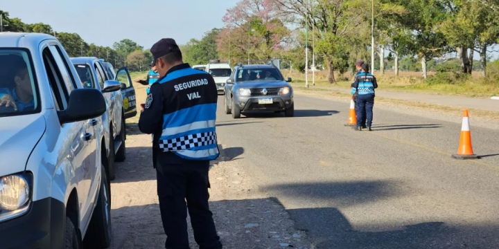 La Policía recuperó dos autos con pedidos de secuestro en Anta